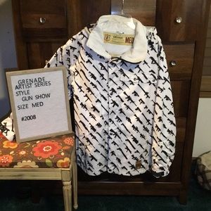 Men’s snowboarding Jacket in perfect condition.